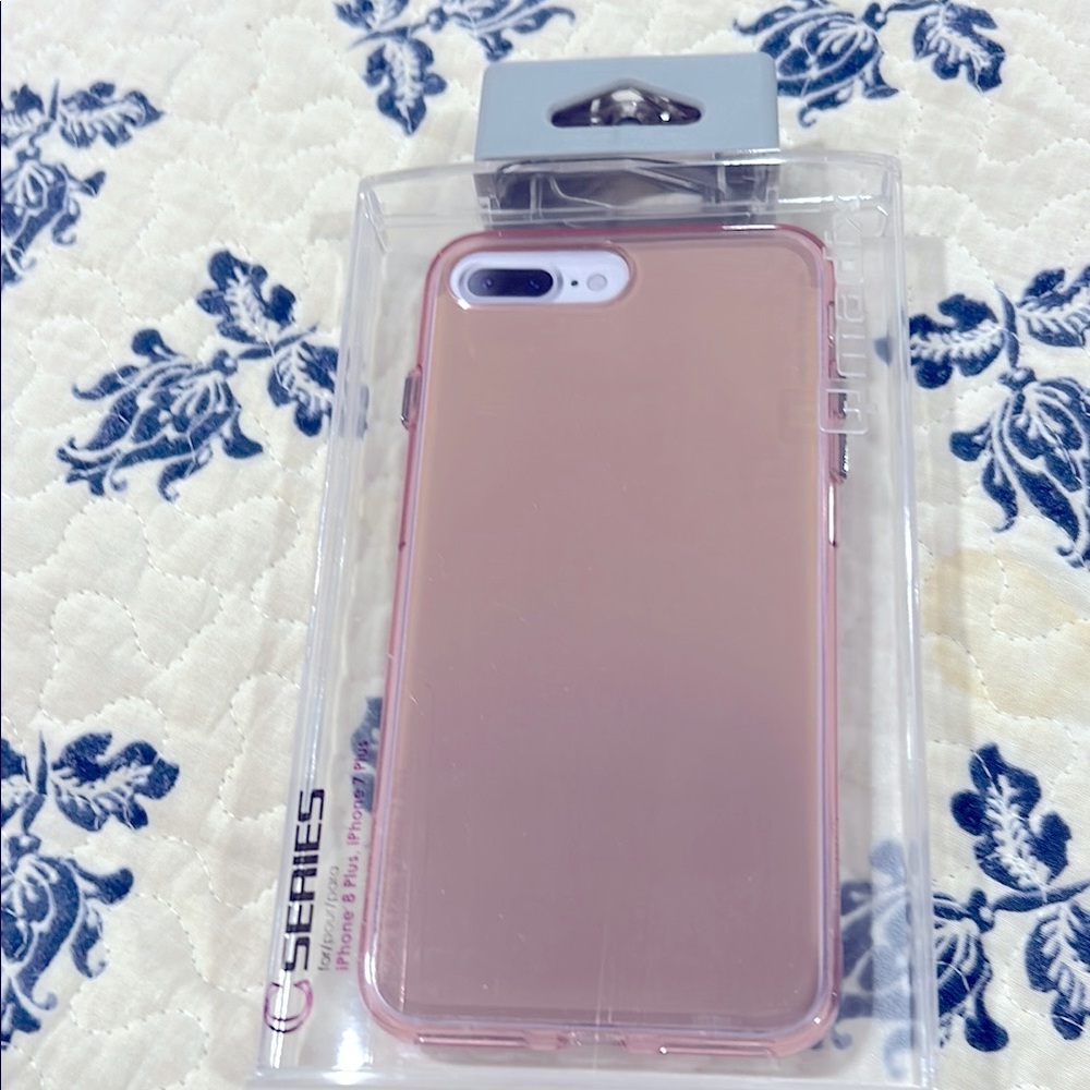 NWOT Qmadix Pink iPhone 7 Plus/8 Plus Case Minimalist Design
